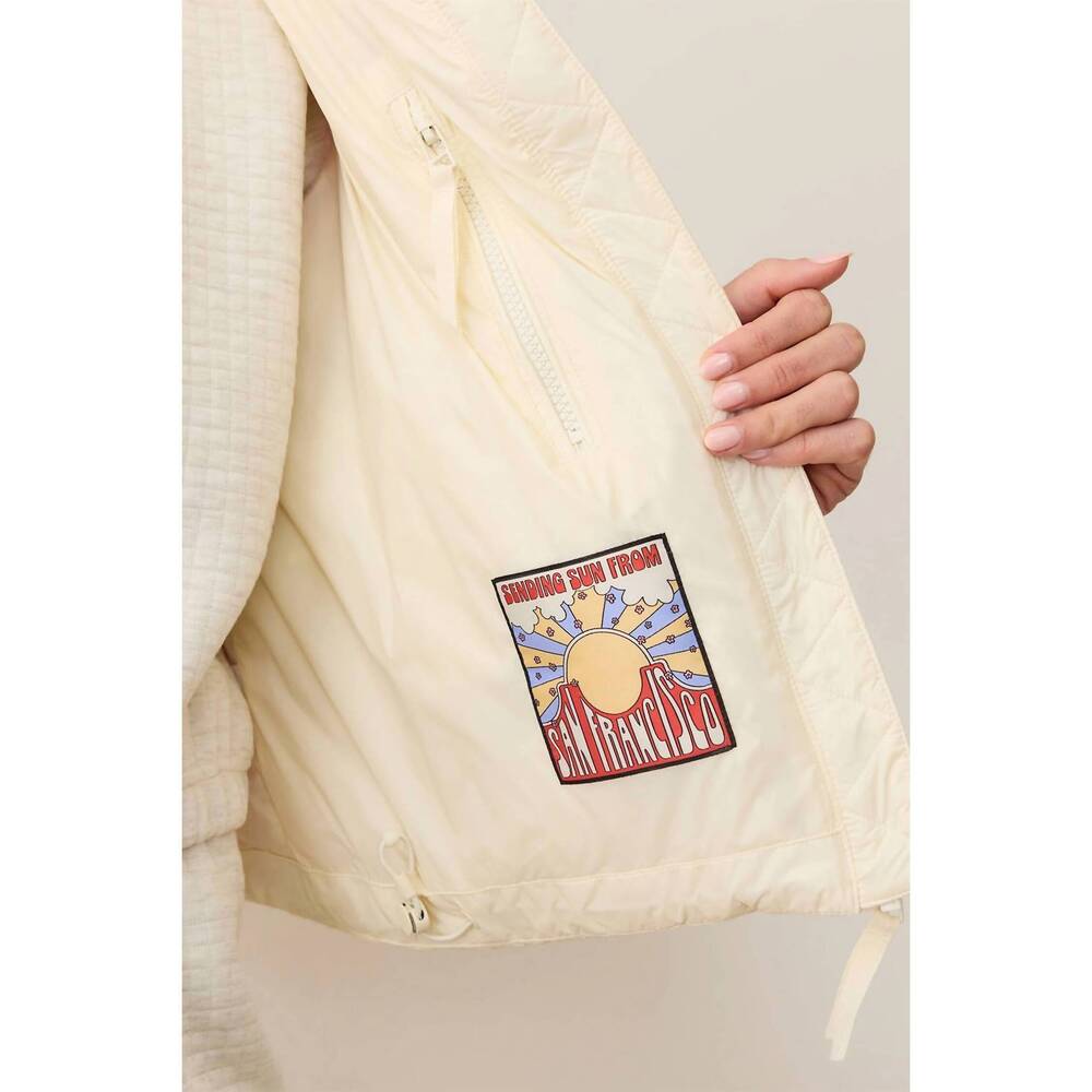 NEW MARINE LAYER sunset puffer vest in warm wave - Picture 6 of 6
